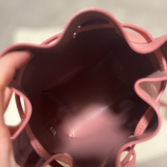 Mansur Gavriel
Bucket leather crossbody bag - Picture 3 of 6